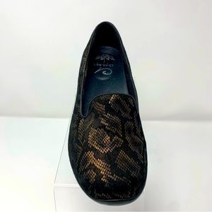 Dansko Oliva Bronze Black Snake Suede Slip-On Loafers Size 39